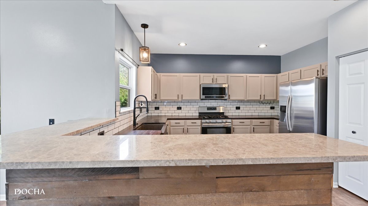 2677 Pecos Circle Property Photo 15