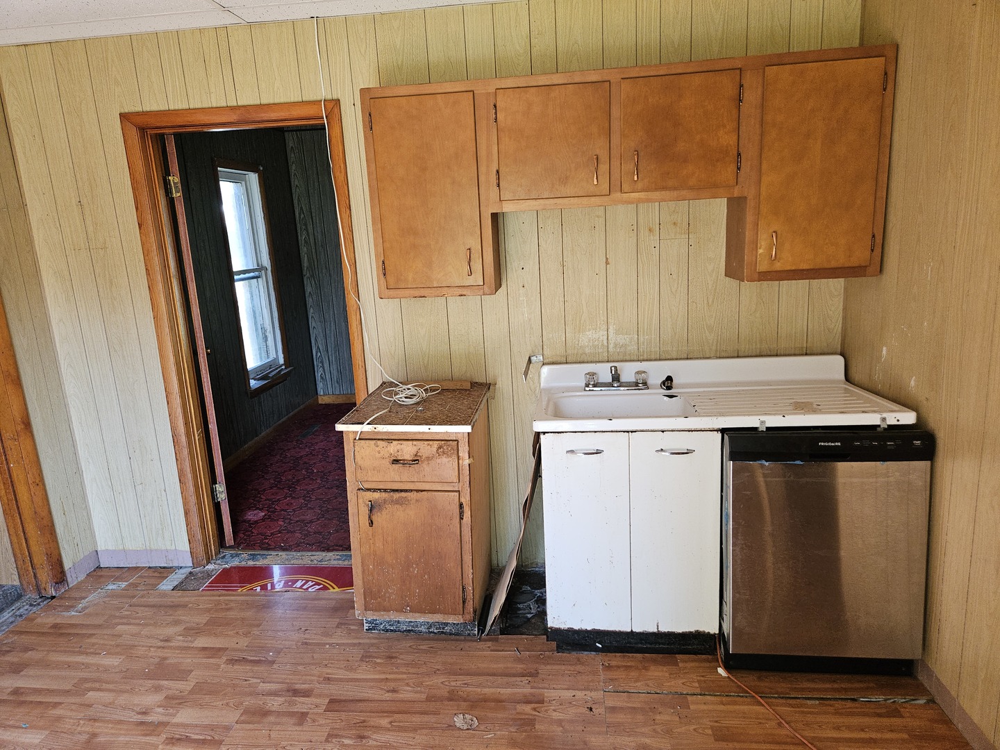 211 N Seba Street Property Photo 10