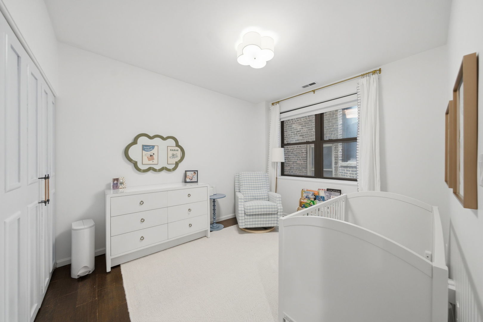 1122 W Armitage Avenue 102 Property Photo 10