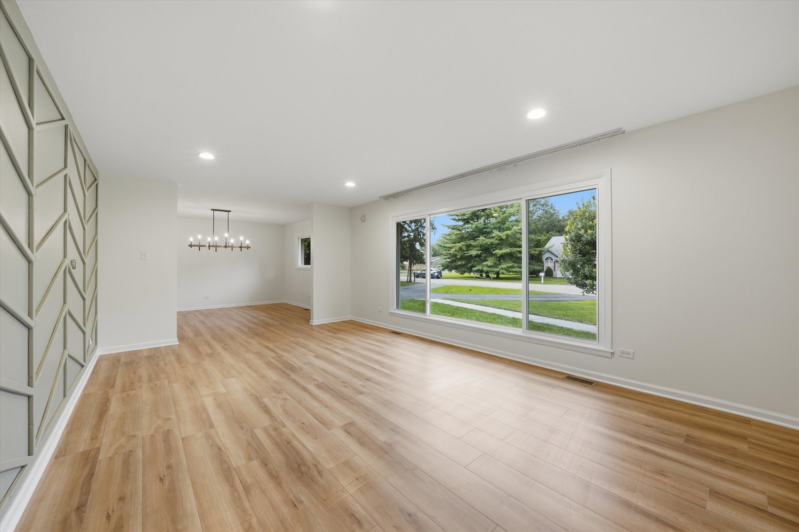 3585 Beckwith Lane Property Photo 5