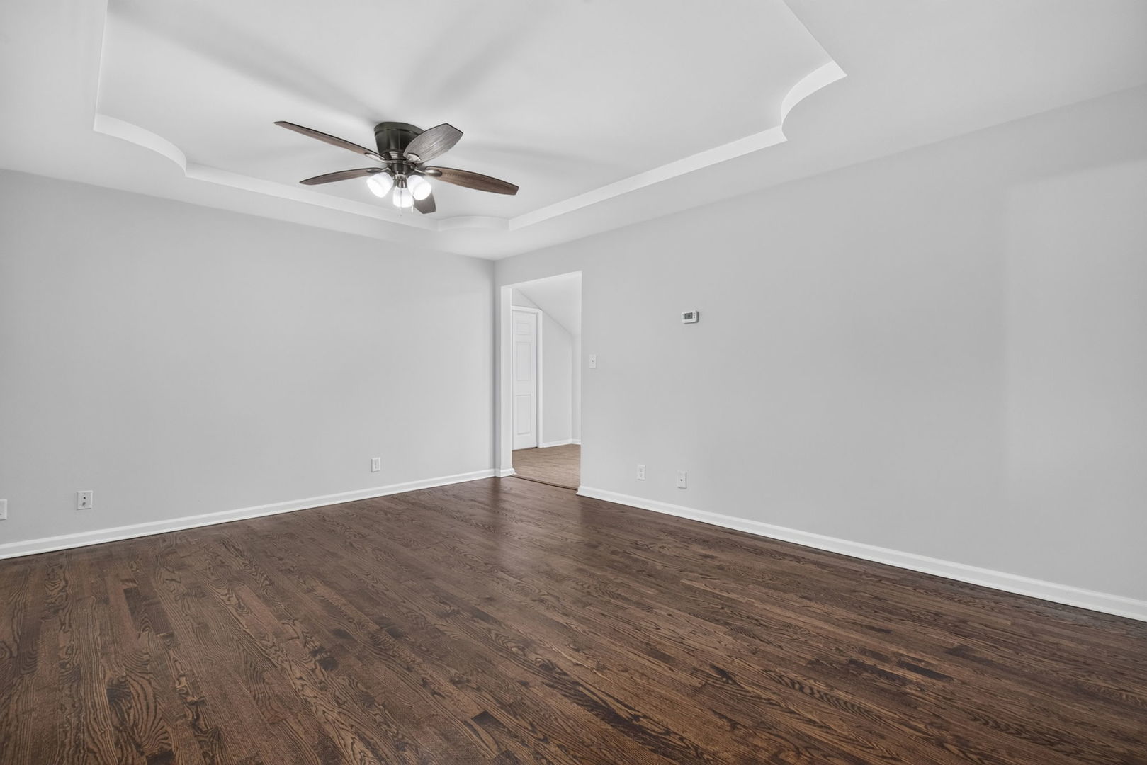1721 Kelly Avenue Property Photo 3