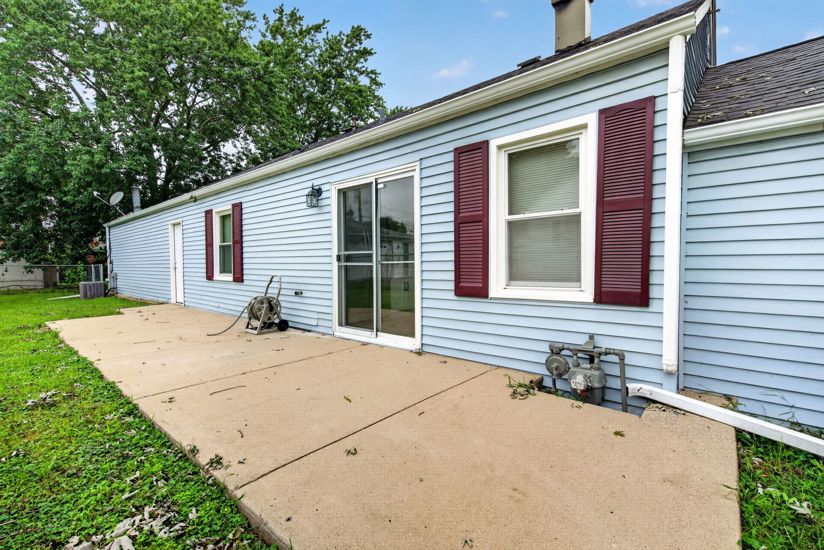 1721 Kelly Avenue Property Photo 19