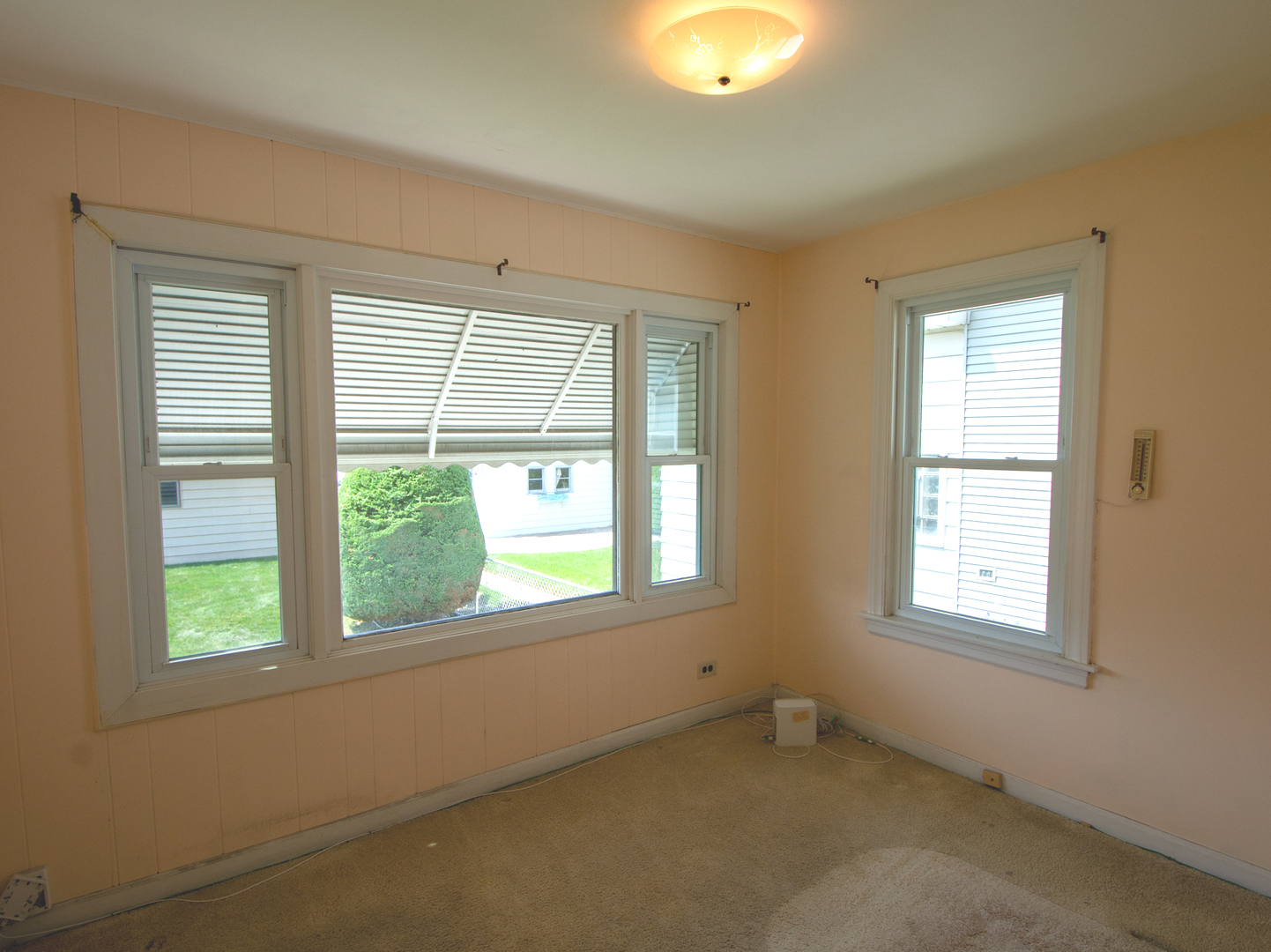 4228 N Overhill Avenue Property Photo 7
