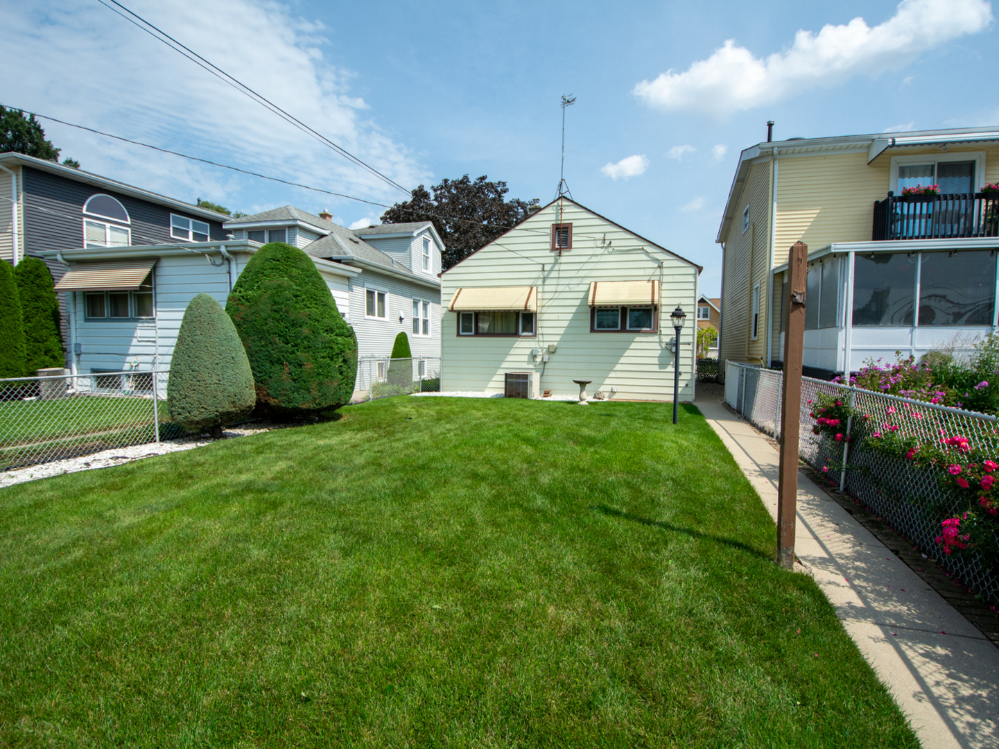 4228 N Overhill Avenue Property Photo 11