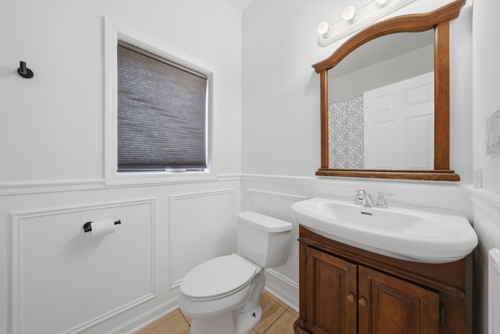 4550 S Mcdowell Avenue Property Photo 14