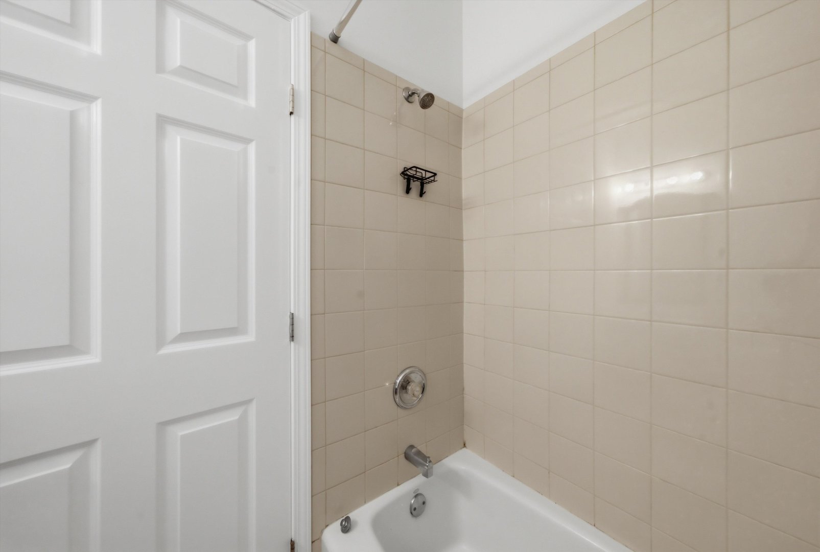 4550 S Mcdowell Avenue Property Photo 15