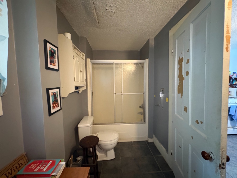 201 S Barber Avenue Property Photo 18
