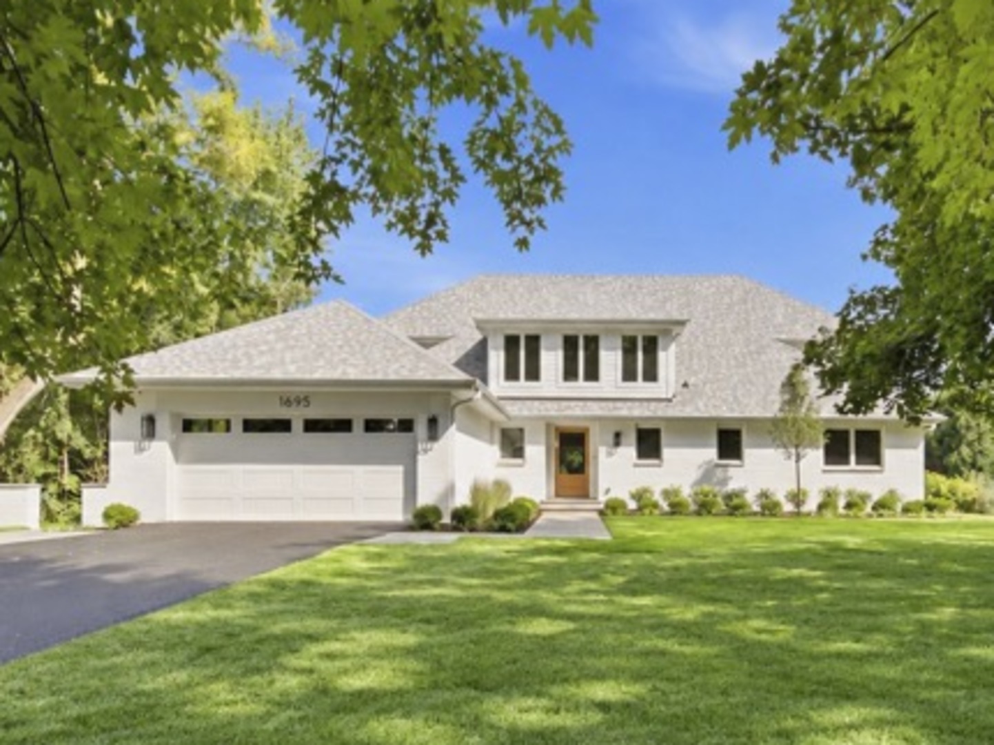 1695 Meadow Lane Property Photo 1