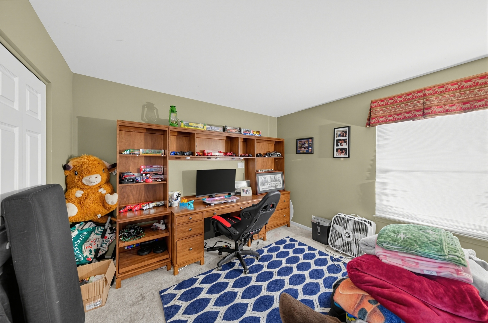 18499 W Springwood Drive Property Photo 10