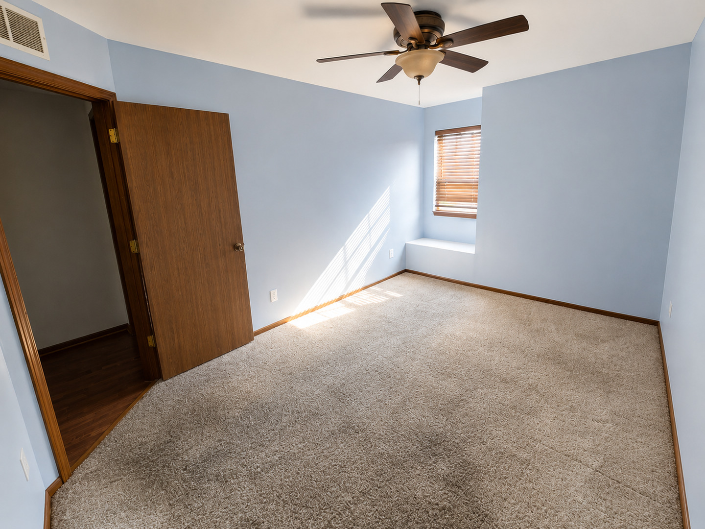 125 Hamlet Circle Property Photo 9