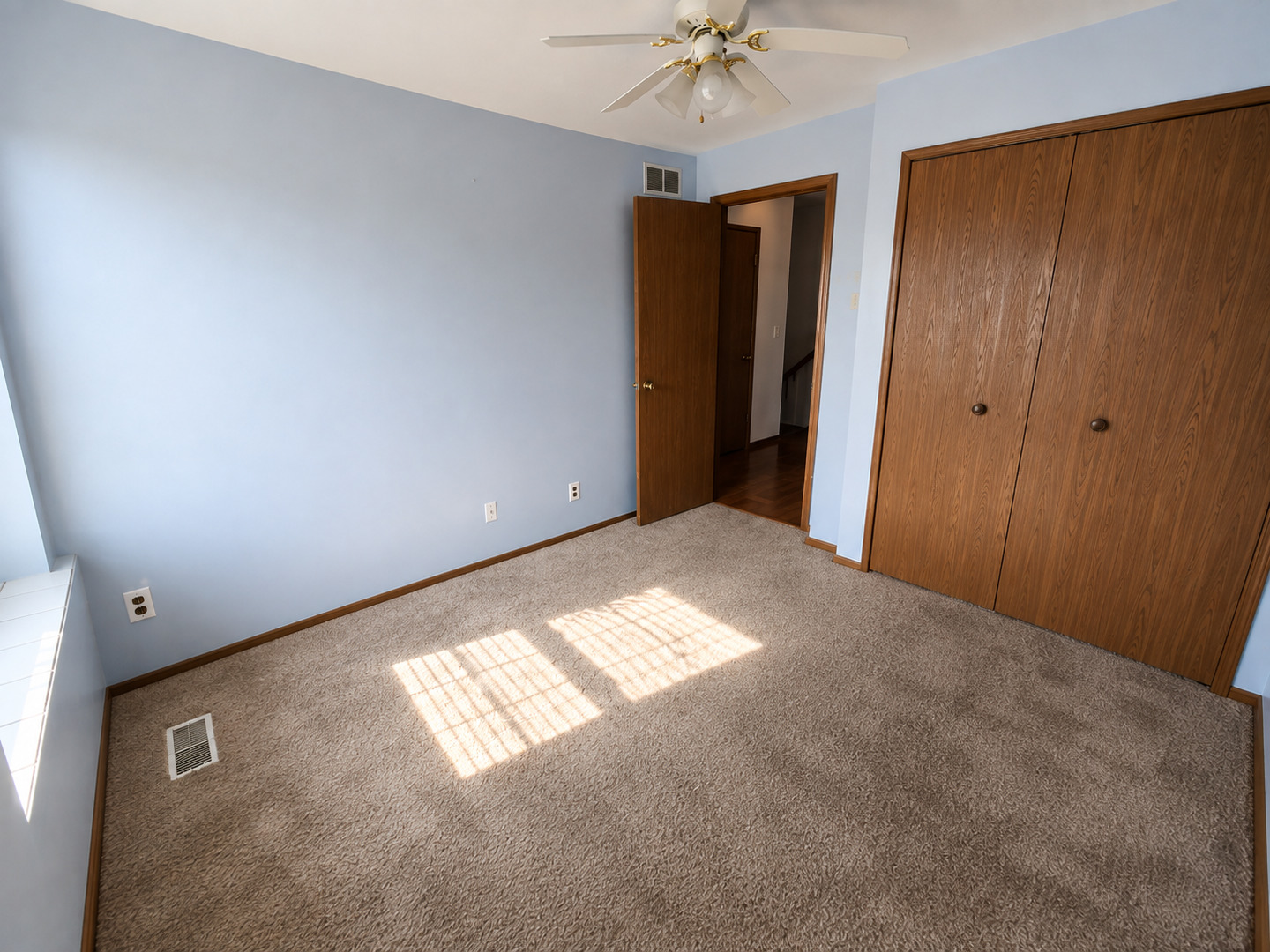 125 Hamlet Circle Property Photo 12