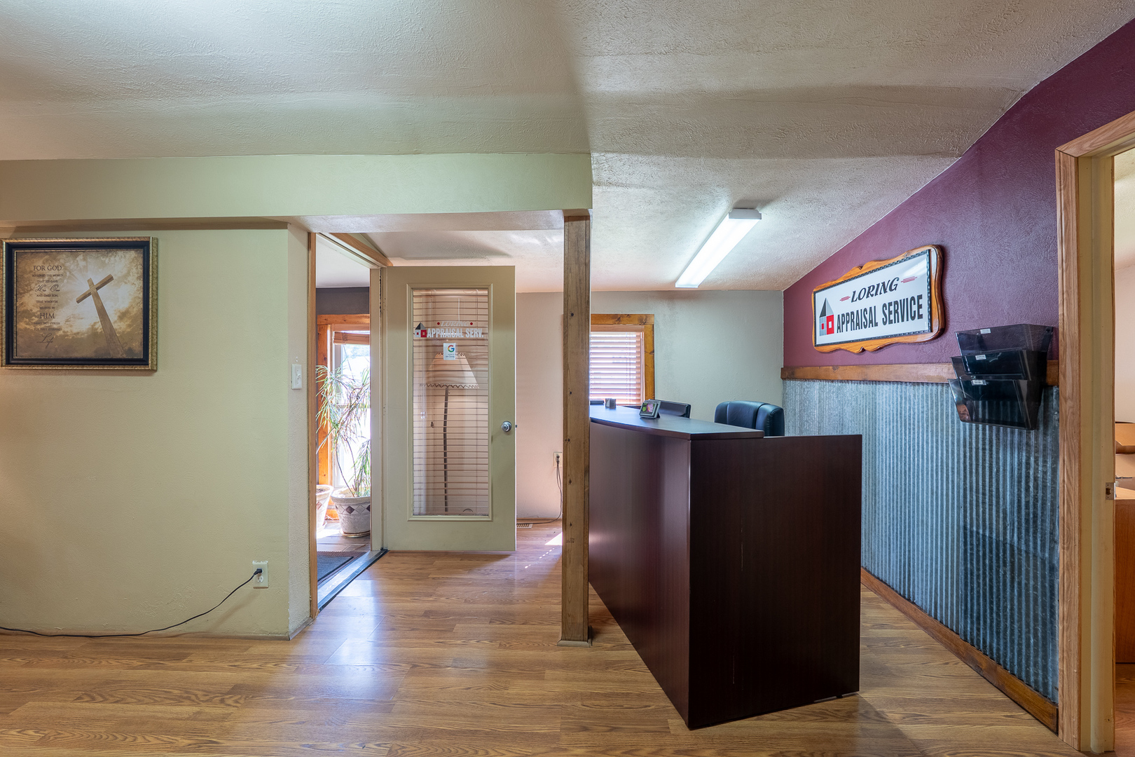 1201 S Park Avenue Property Photo 10