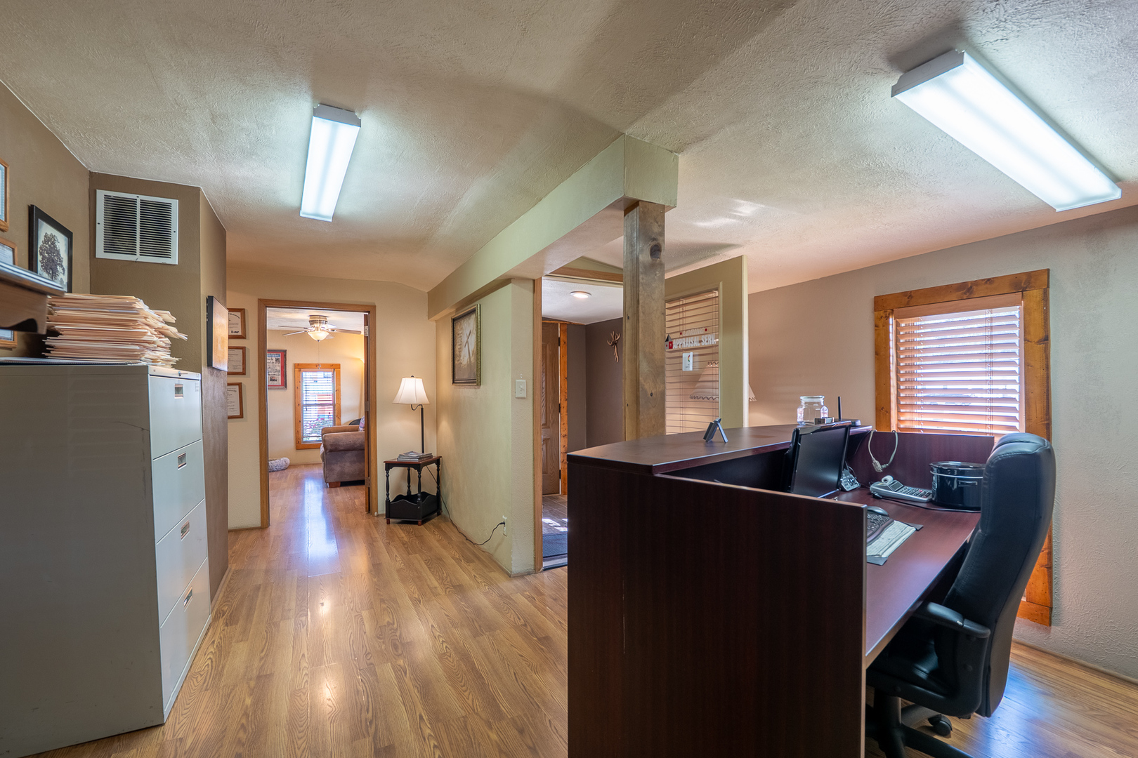 1201 S Park Avenue Property Photo 11