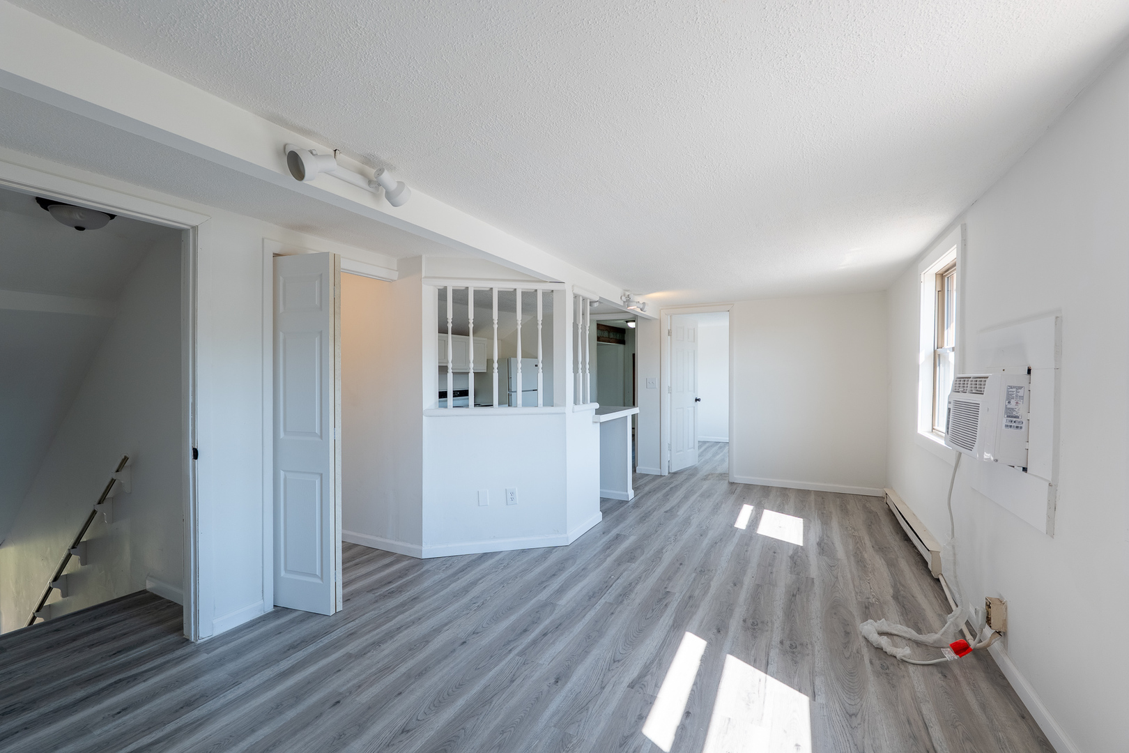 1201 S Park Avenue Property Photo 28