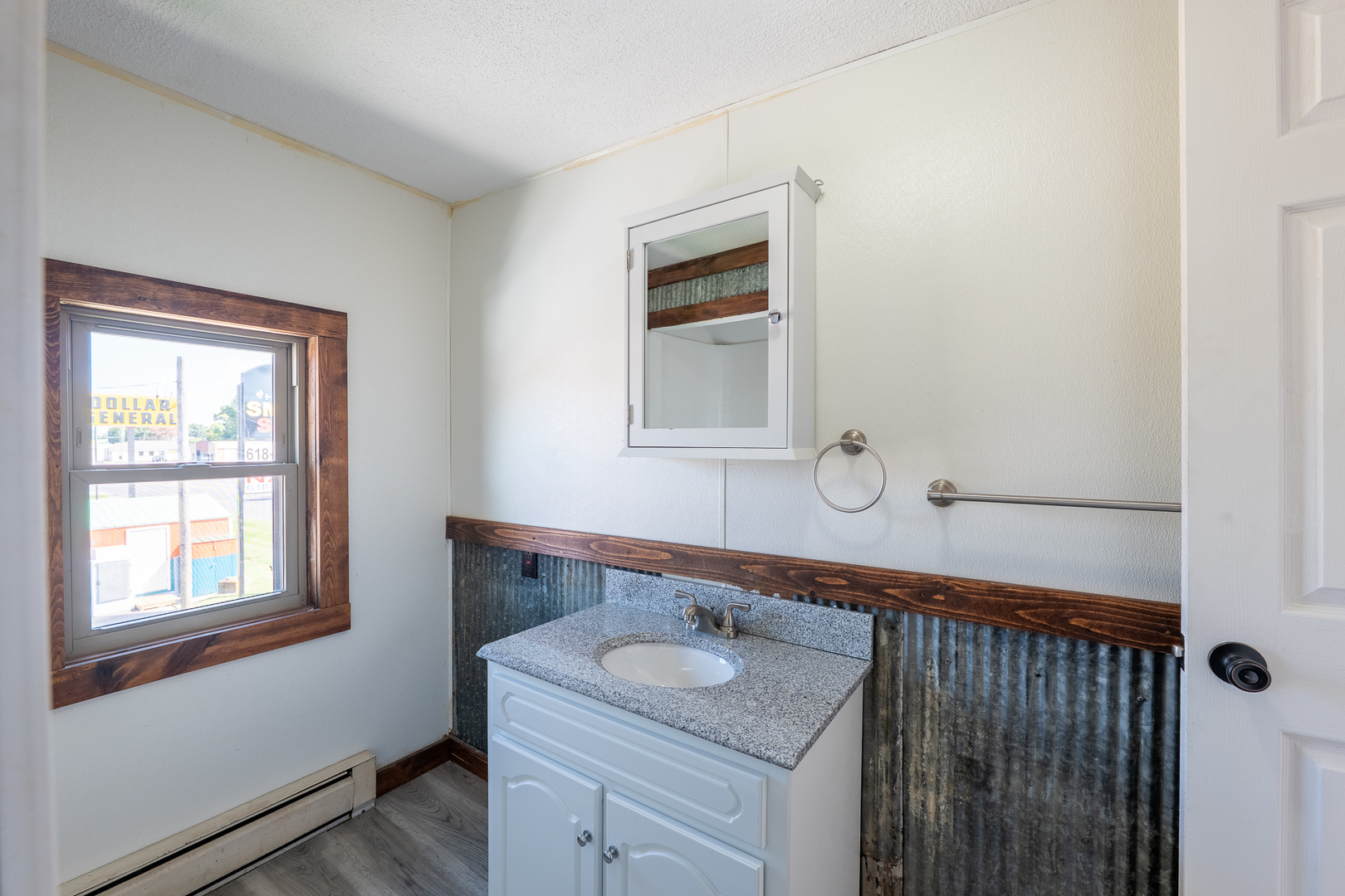 1201 S Park Avenue Property Photo 35