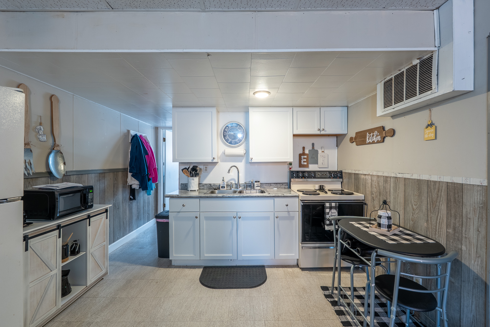 1201 S Park Avenue Property Photo 44
