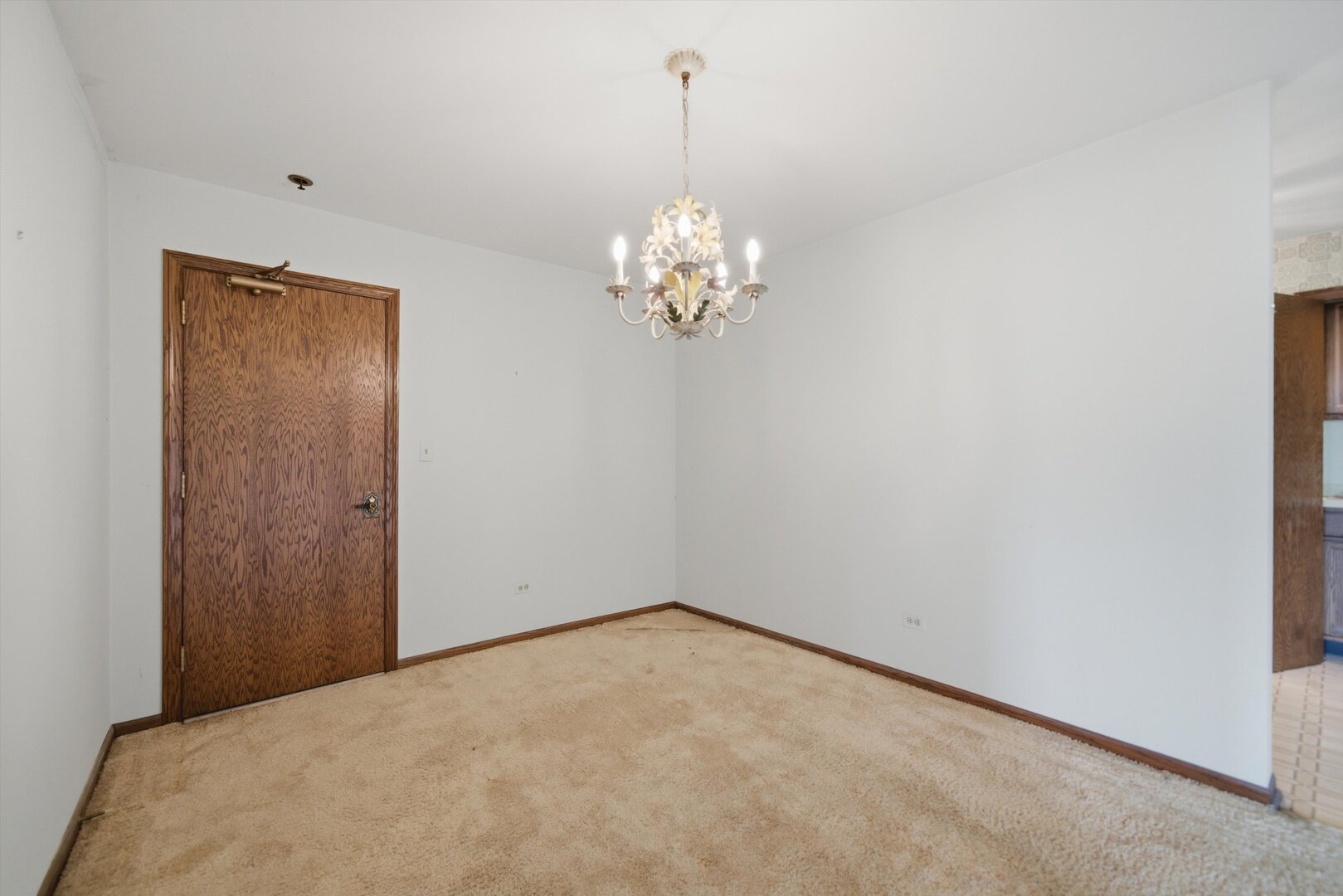 120 S Spruce Avenue 307 Property Photo 20