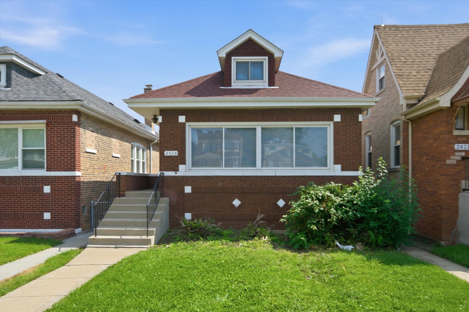 2423 N Newland Avenue Property Photo 47