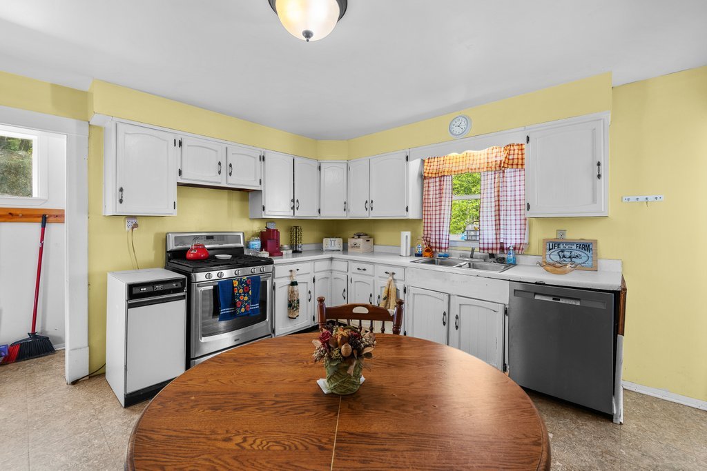 15021 645 East Street Property Photo 10