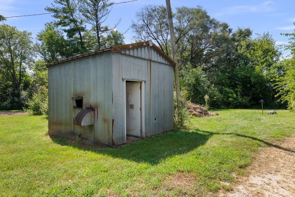 15021 645 East Street Property Photo 32