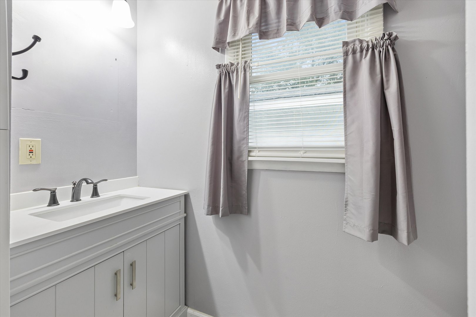 1109 Hacker Street Property Photo 20