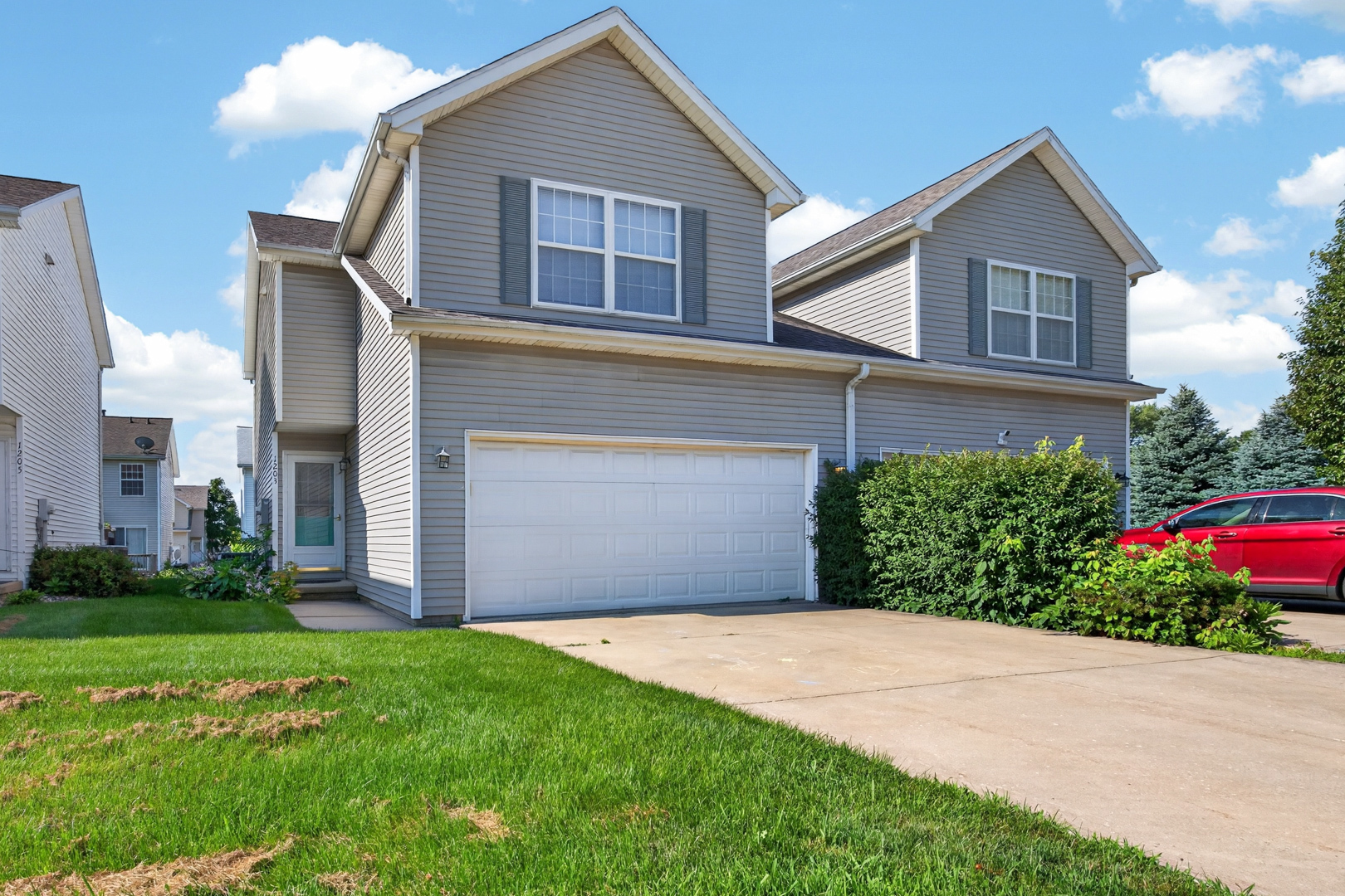 1203 Riviera Drive Property Photo 1