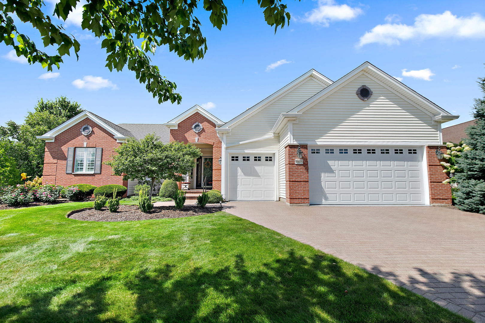 12675 HORSESHOE Trail Property Photo 1
