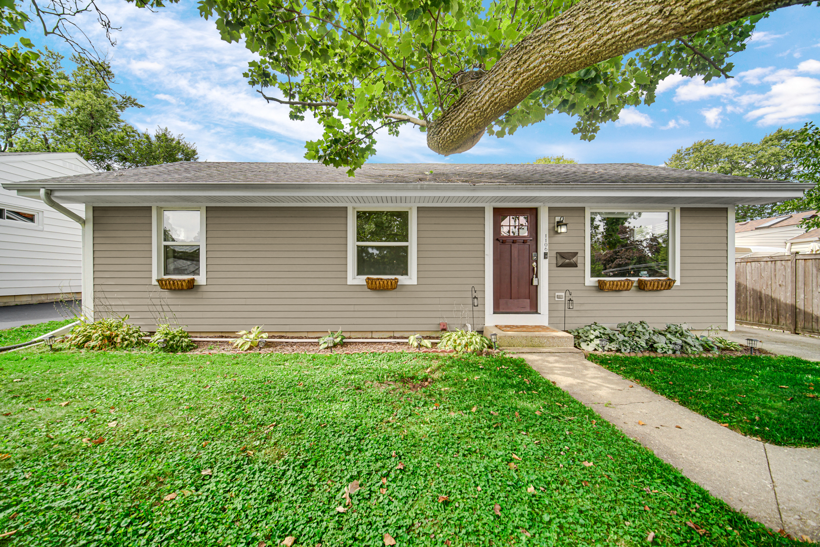 1106 Sumner Street Property Photo 3