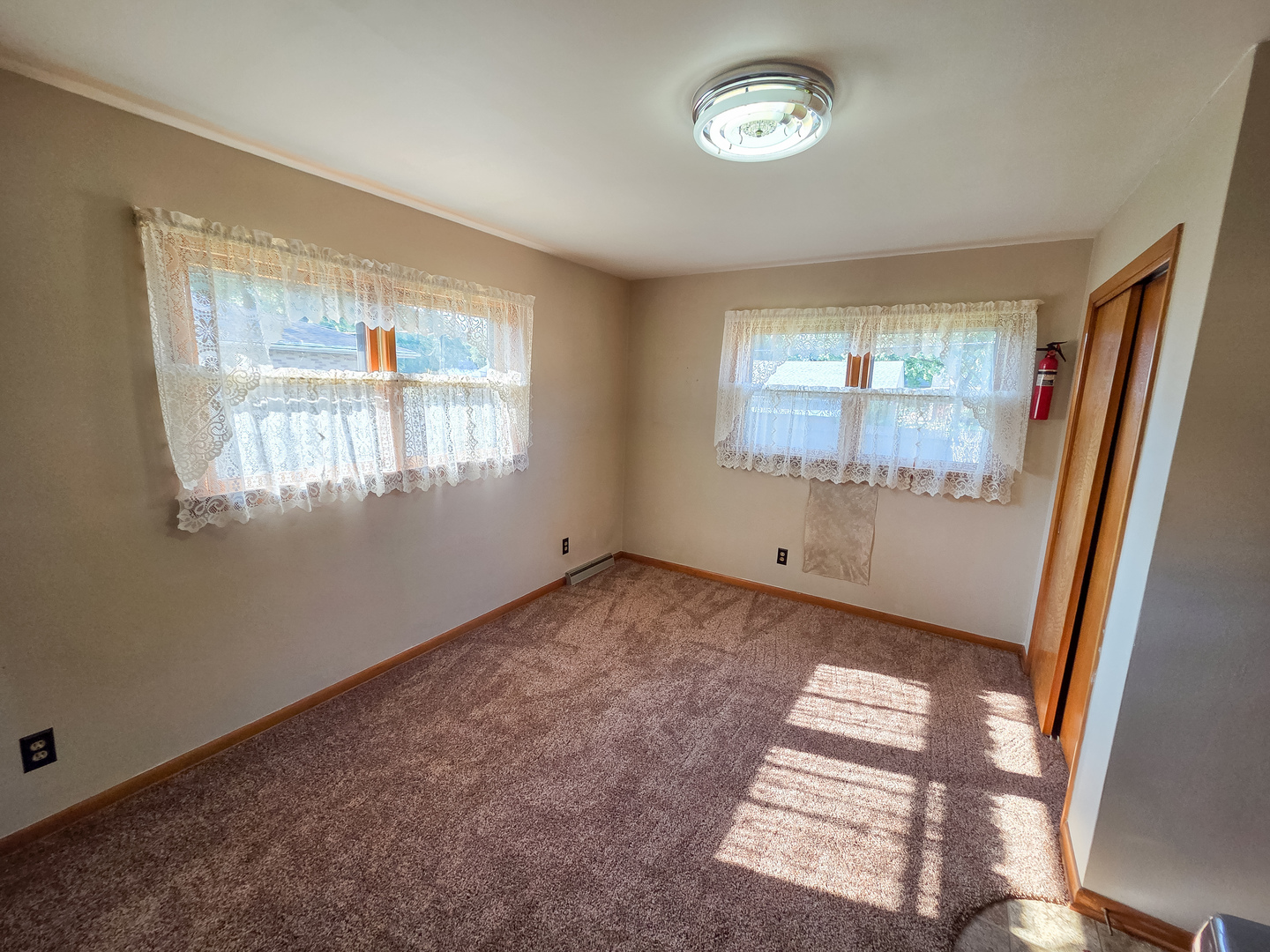 106 Vermont Street Property Photo 11