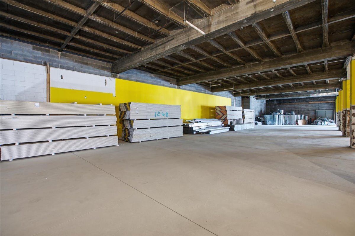 2722 N Milwaukee Avenue S1 Property Photo 6