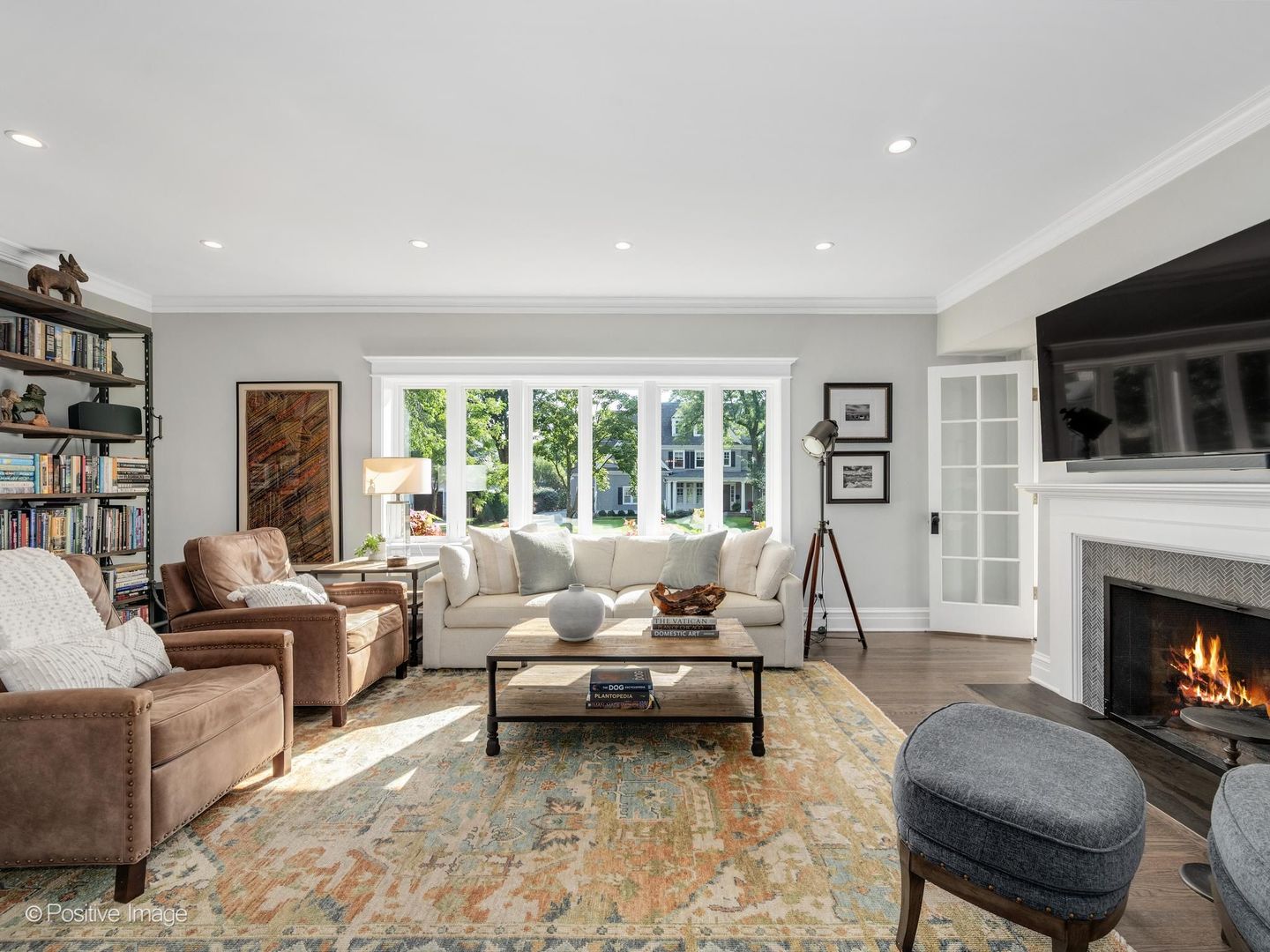 424 Blackstone Avenue Property Photo 8