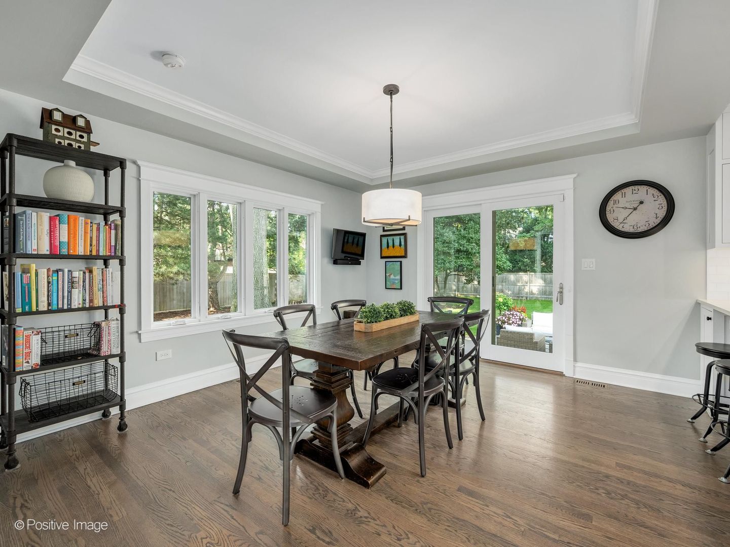 424 Blackstone Avenue Property Photo 14