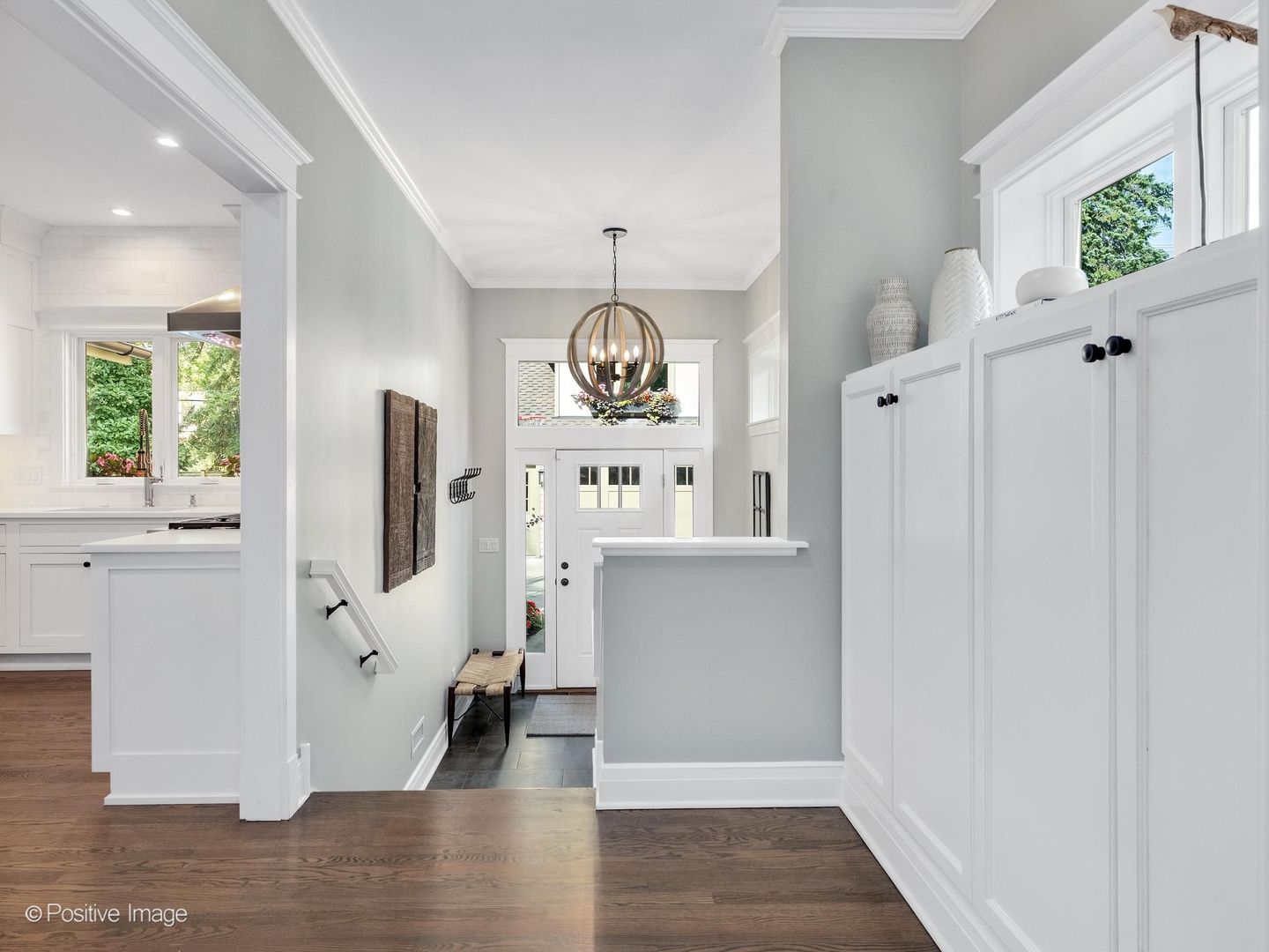 424 Blackstone Avenue Property Photo 17