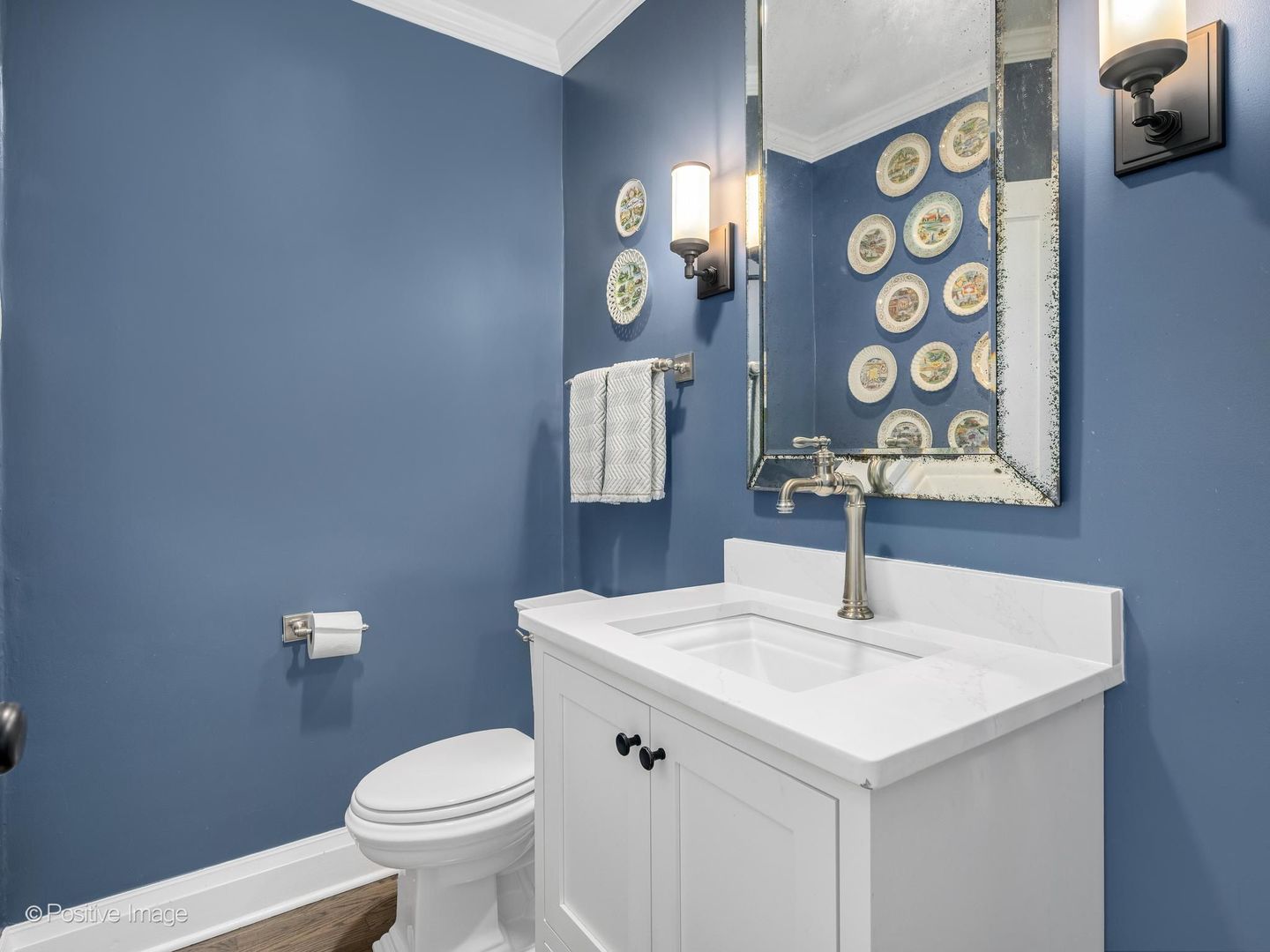 424 Blackstone Avenue Property Photo 21