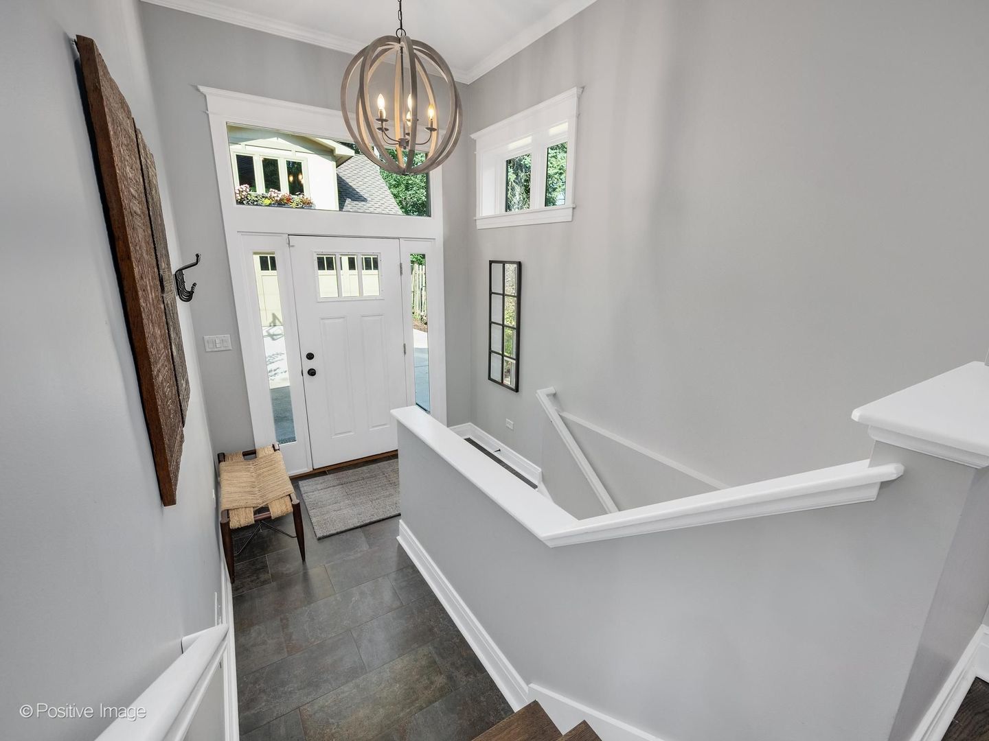 424 Blackstone Avenue Property Photo 29