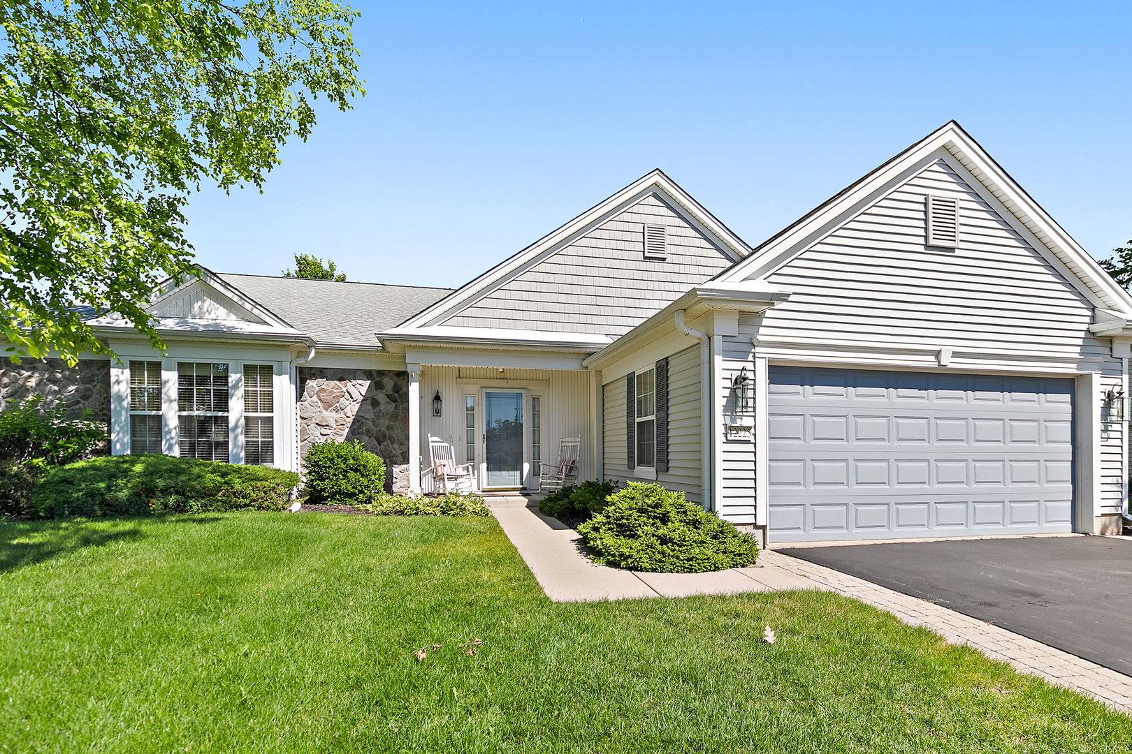 12225 Arlington Drive Property Photo 1
