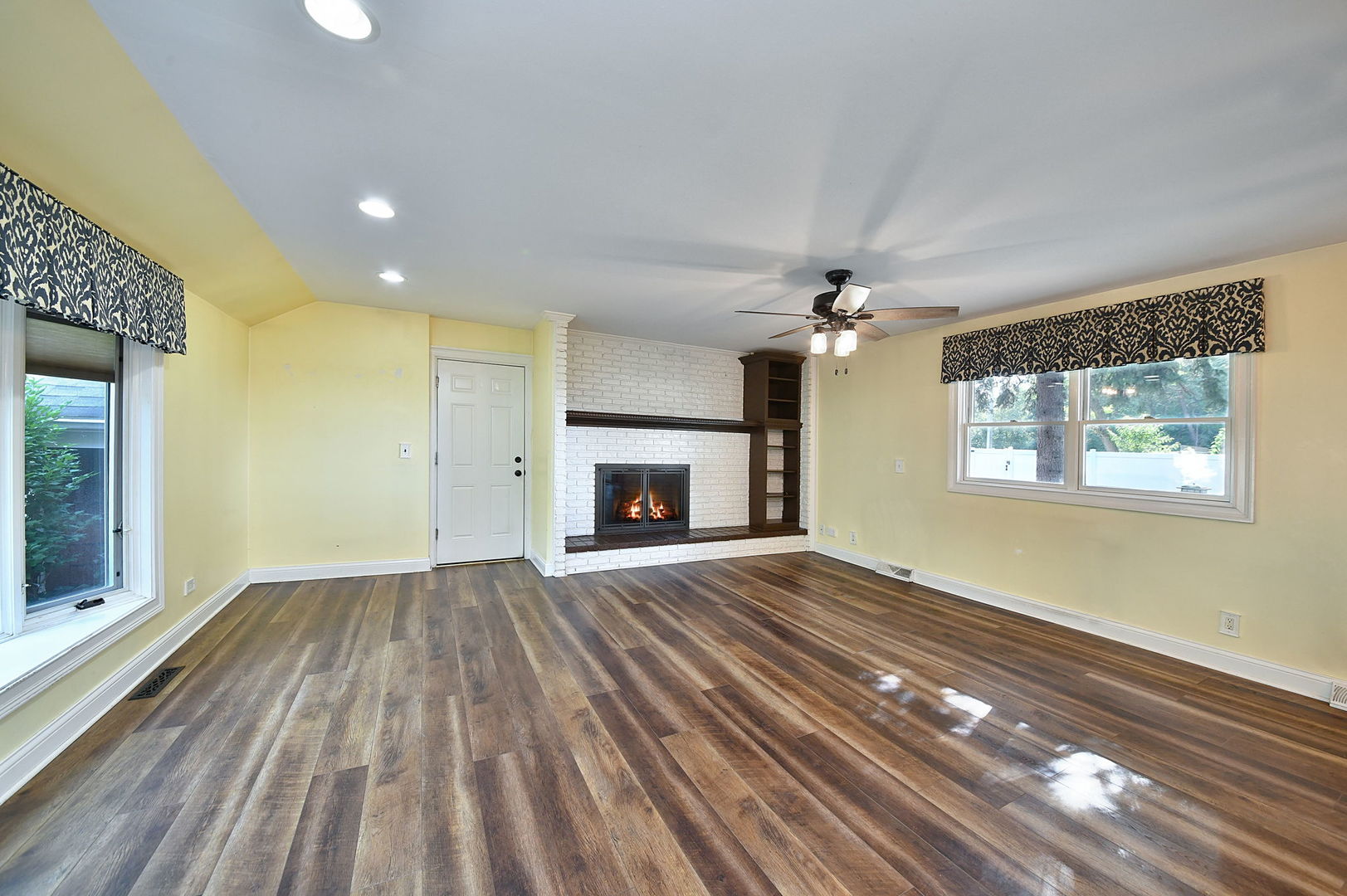 848 Rocksbury Court Property Photo 14