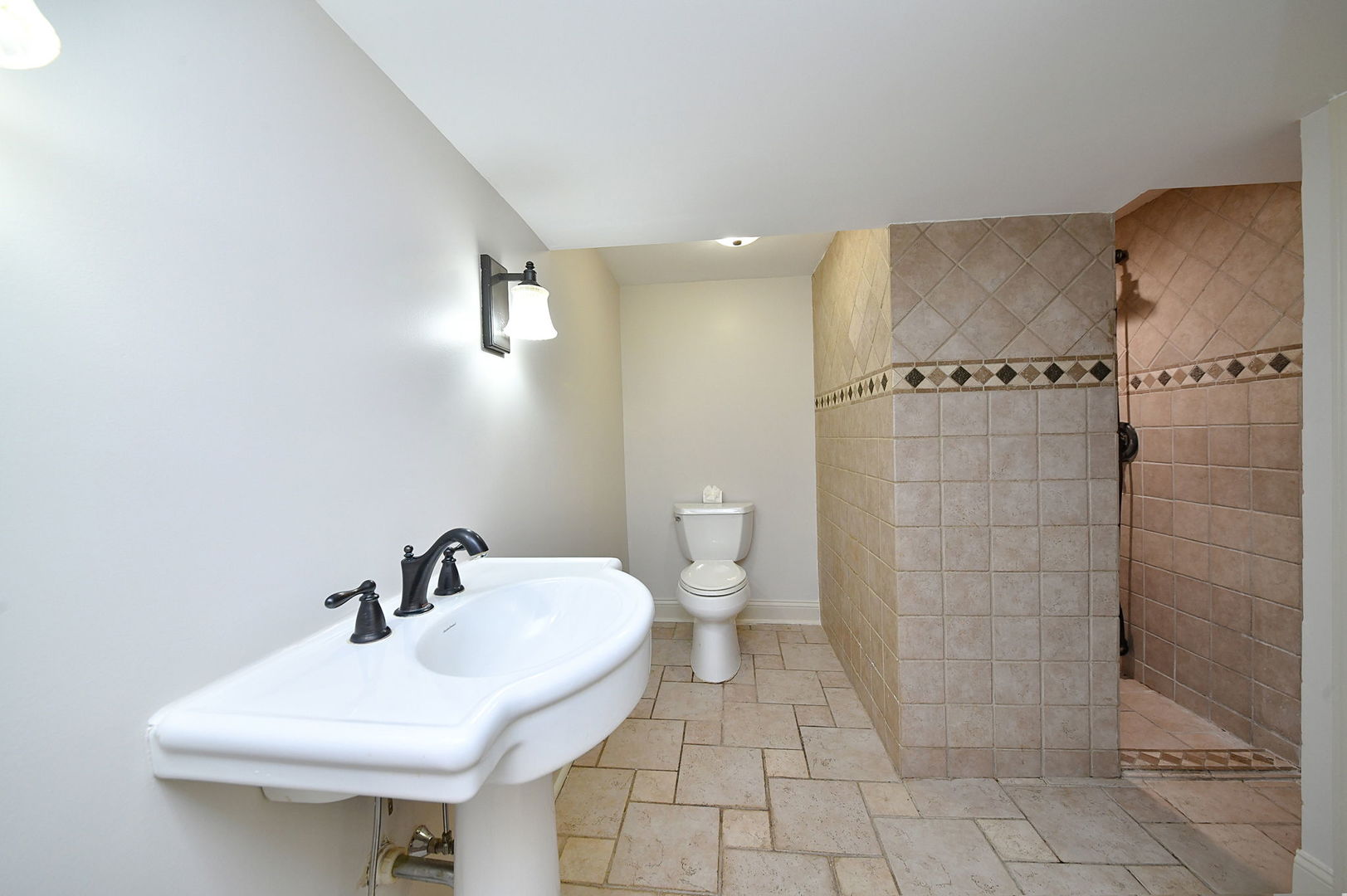 848 Rocksbury Court Property Photo 25