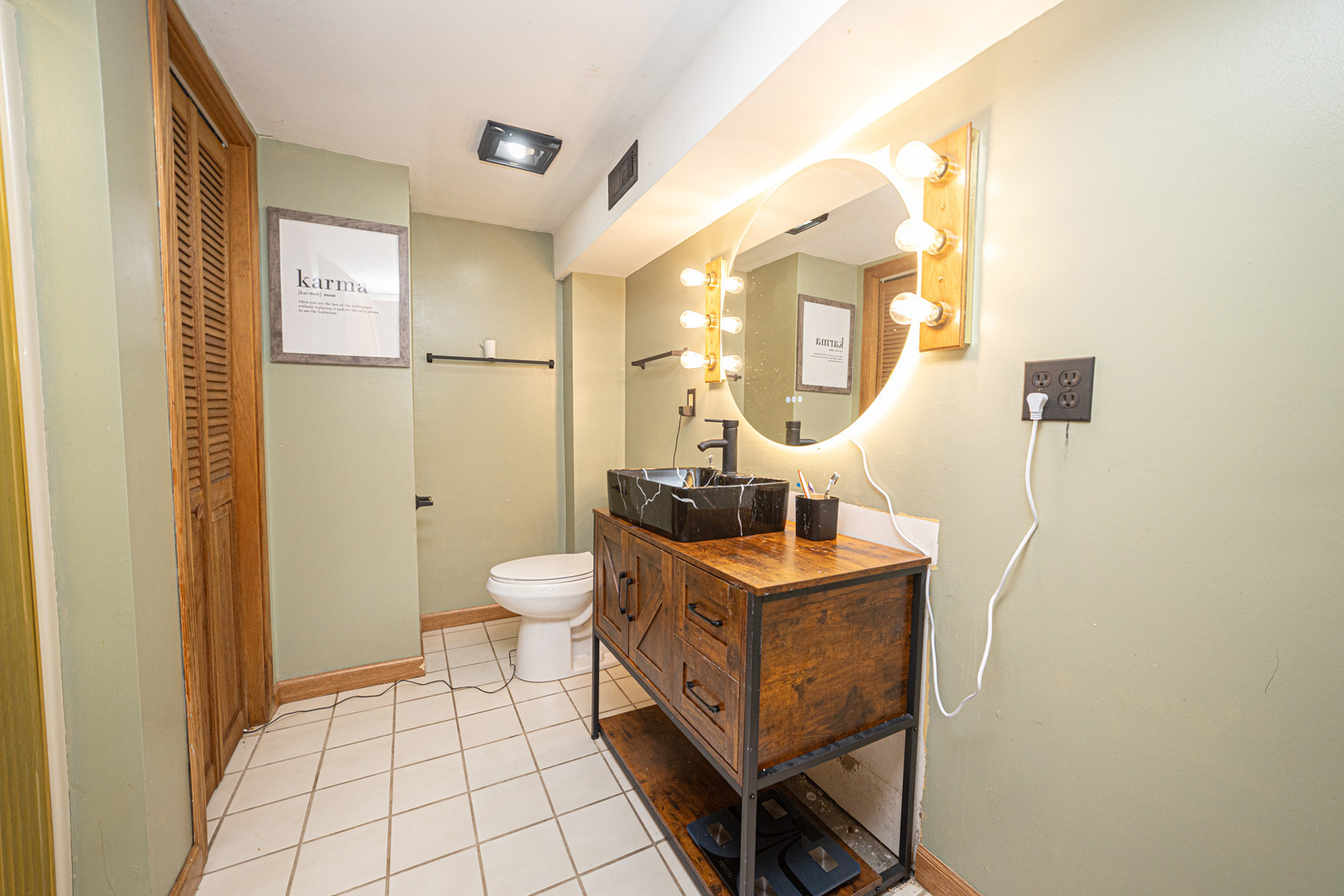 811 Buell Avenue Property Photo 15