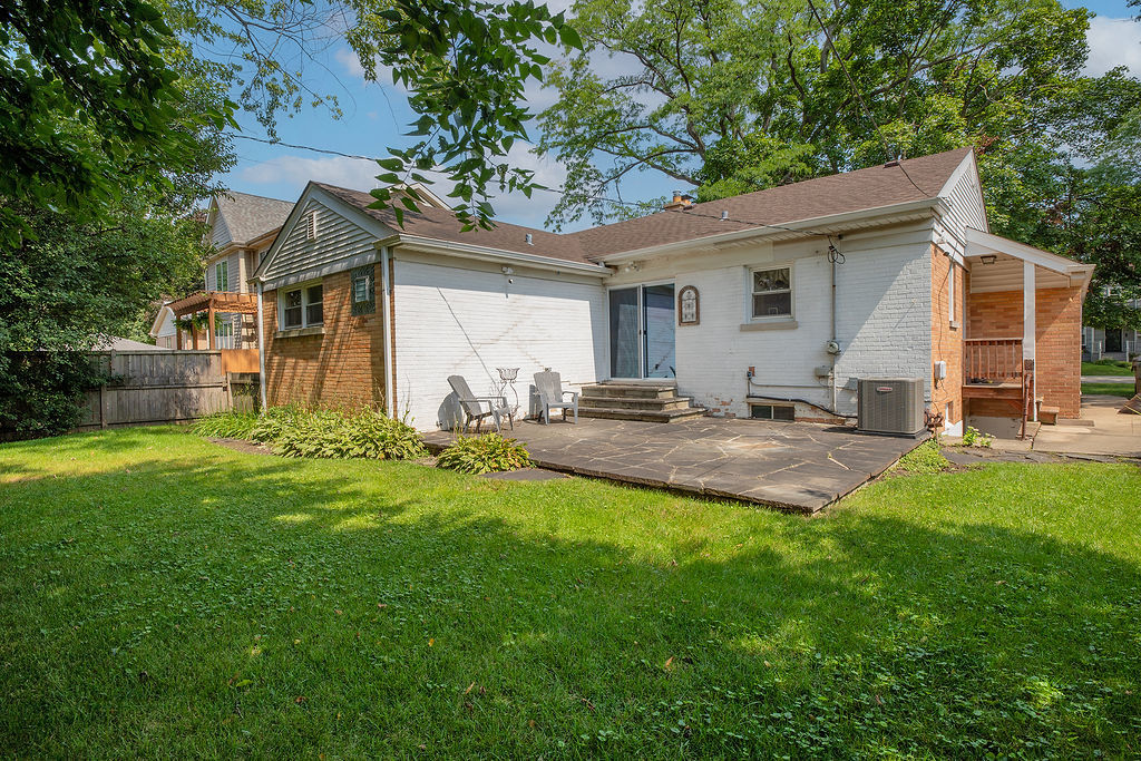 334 Spruce Street Property Photo 18