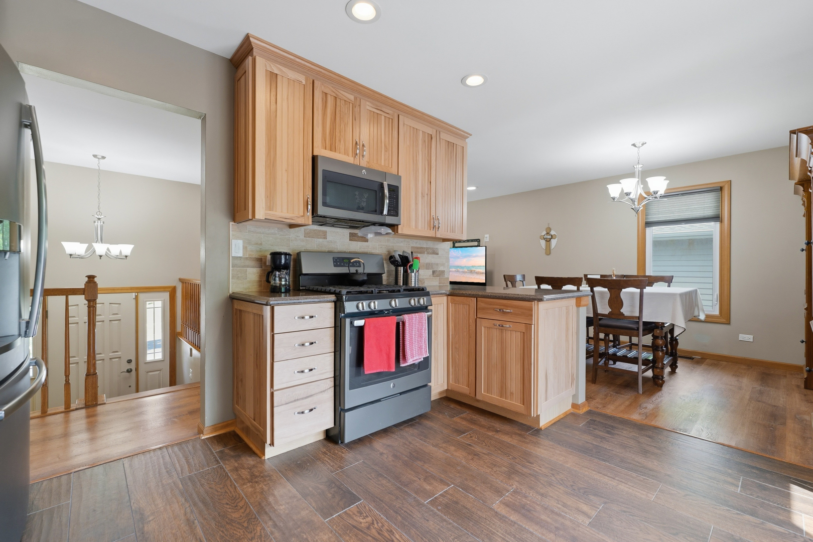 152 S Lancaster Drive Property Photo 4