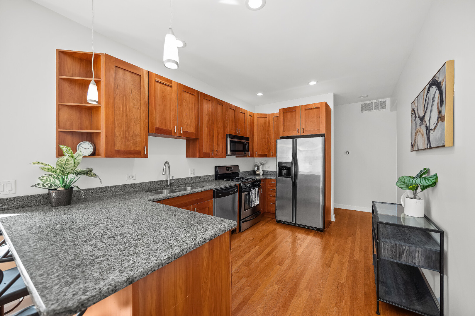 4823 N Kimball Avenue 2 Property Photo 7