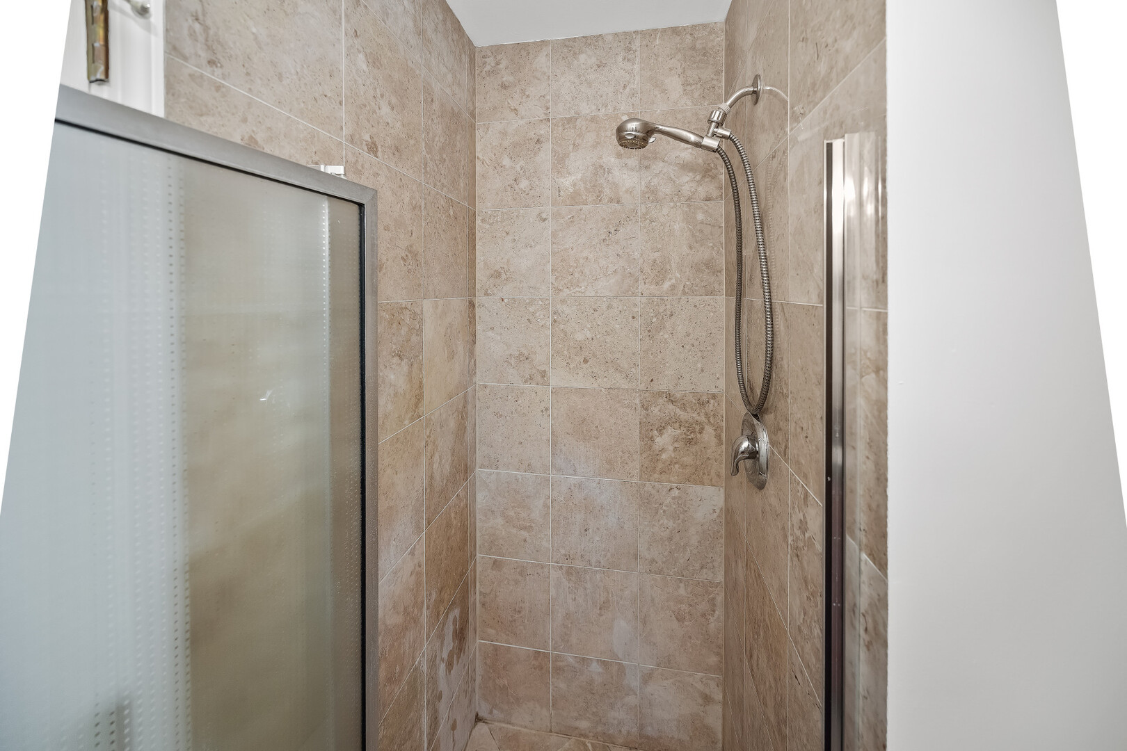 4823 N Kimball Avenue 2 Property Photo 12