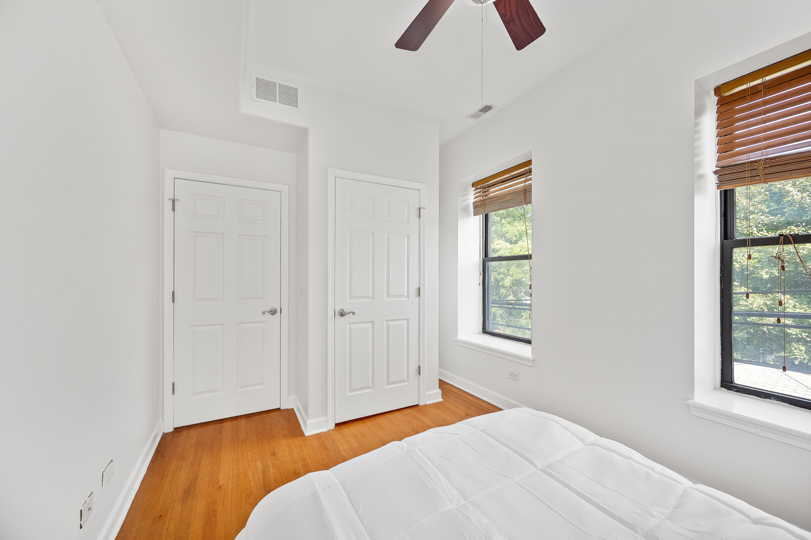 4823 N Kimball Avenue 2 Property Photo 14