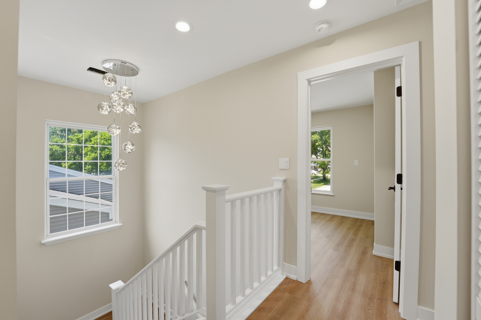 163 W Manchester Drive Property Photo 8