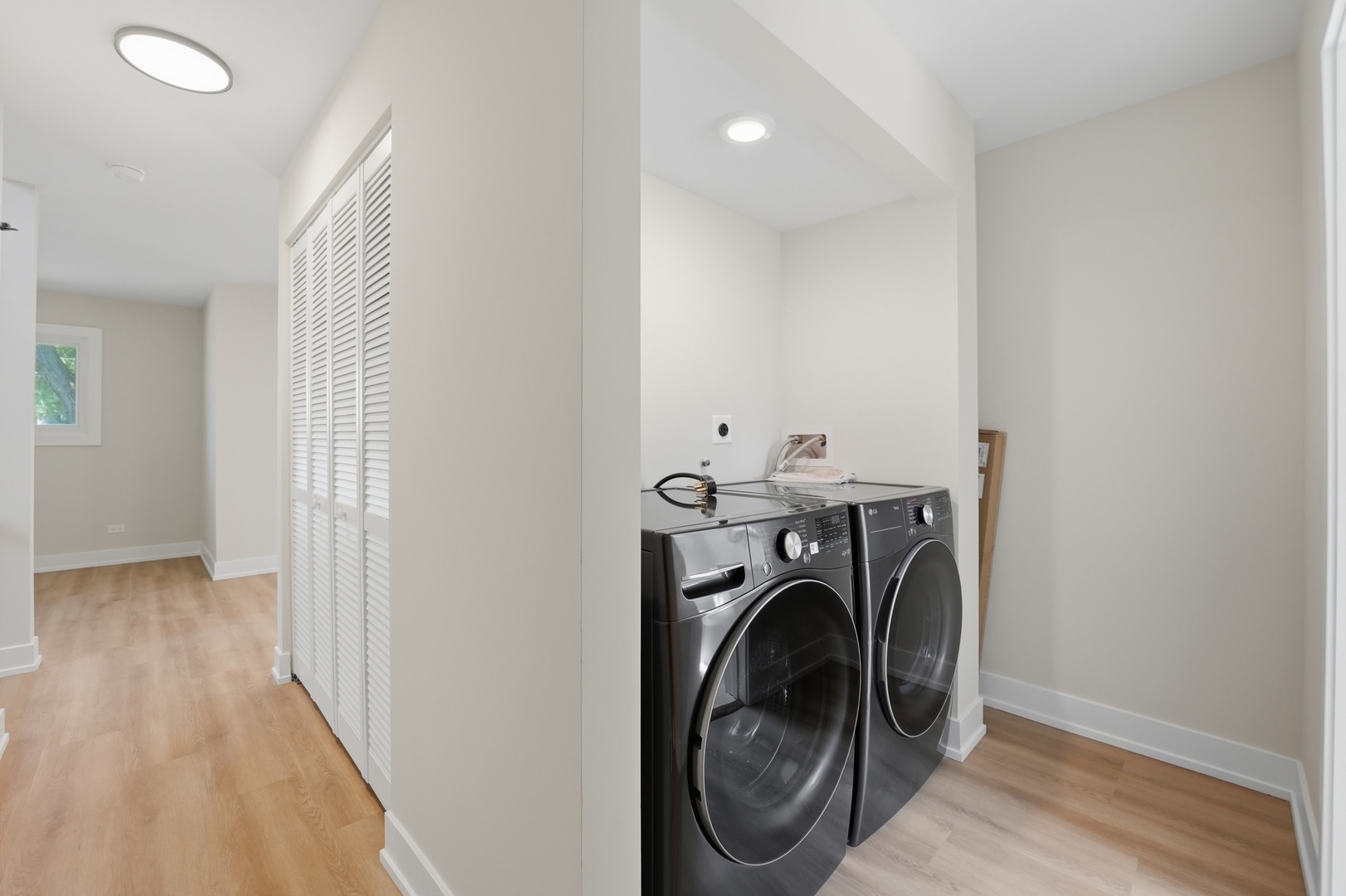 163 W Manchester Drive Property Photo 19