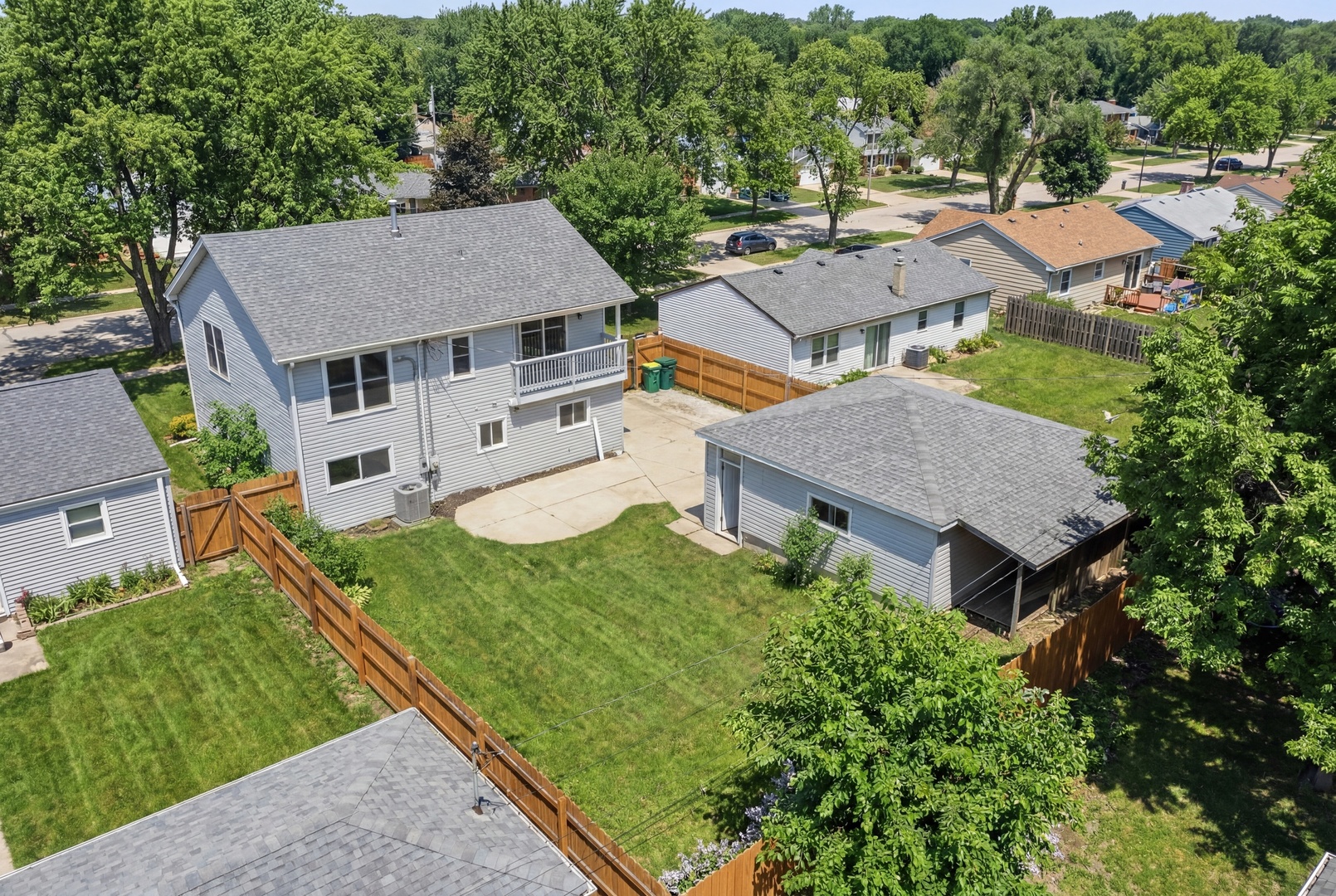 163 W Manchester Drive Property Photo 23