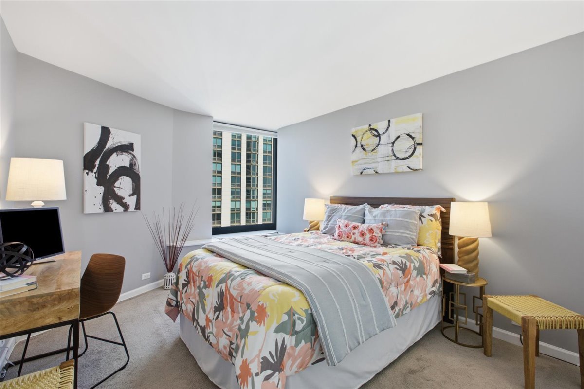 155 N Harbor Drive 4905 Property Photo 11