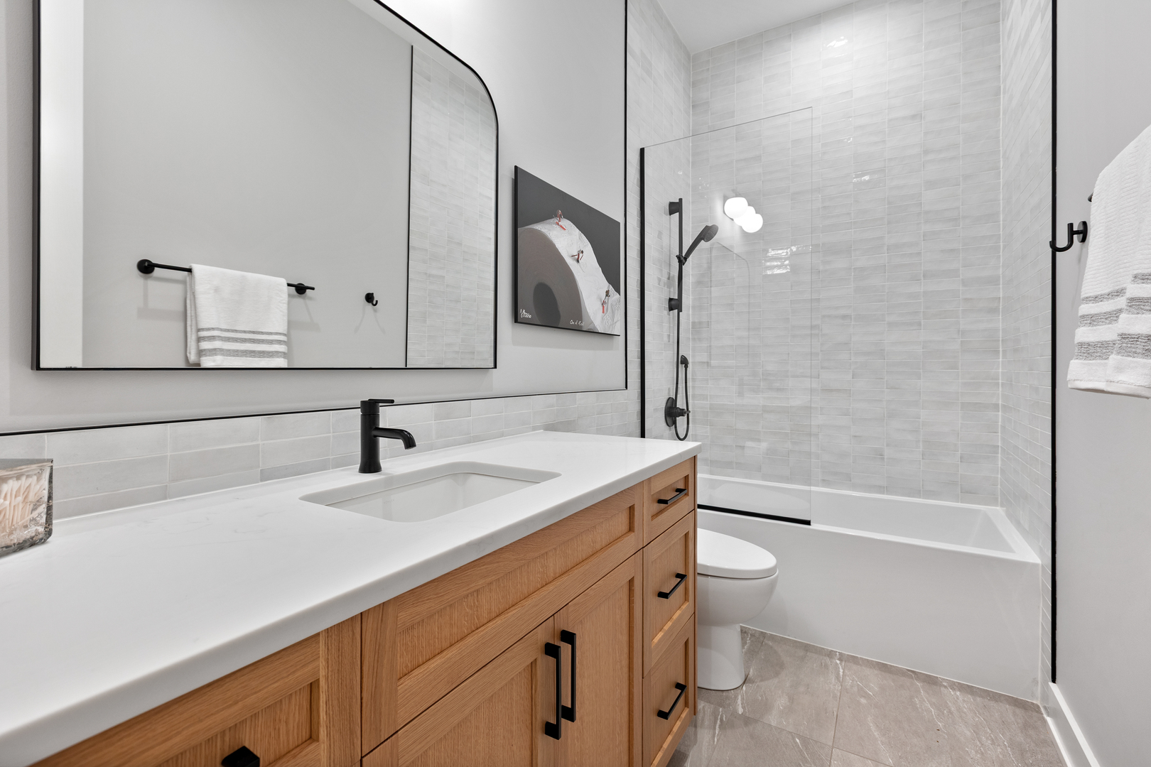 1644 W Diversey Parkway 1 Property Photo 20