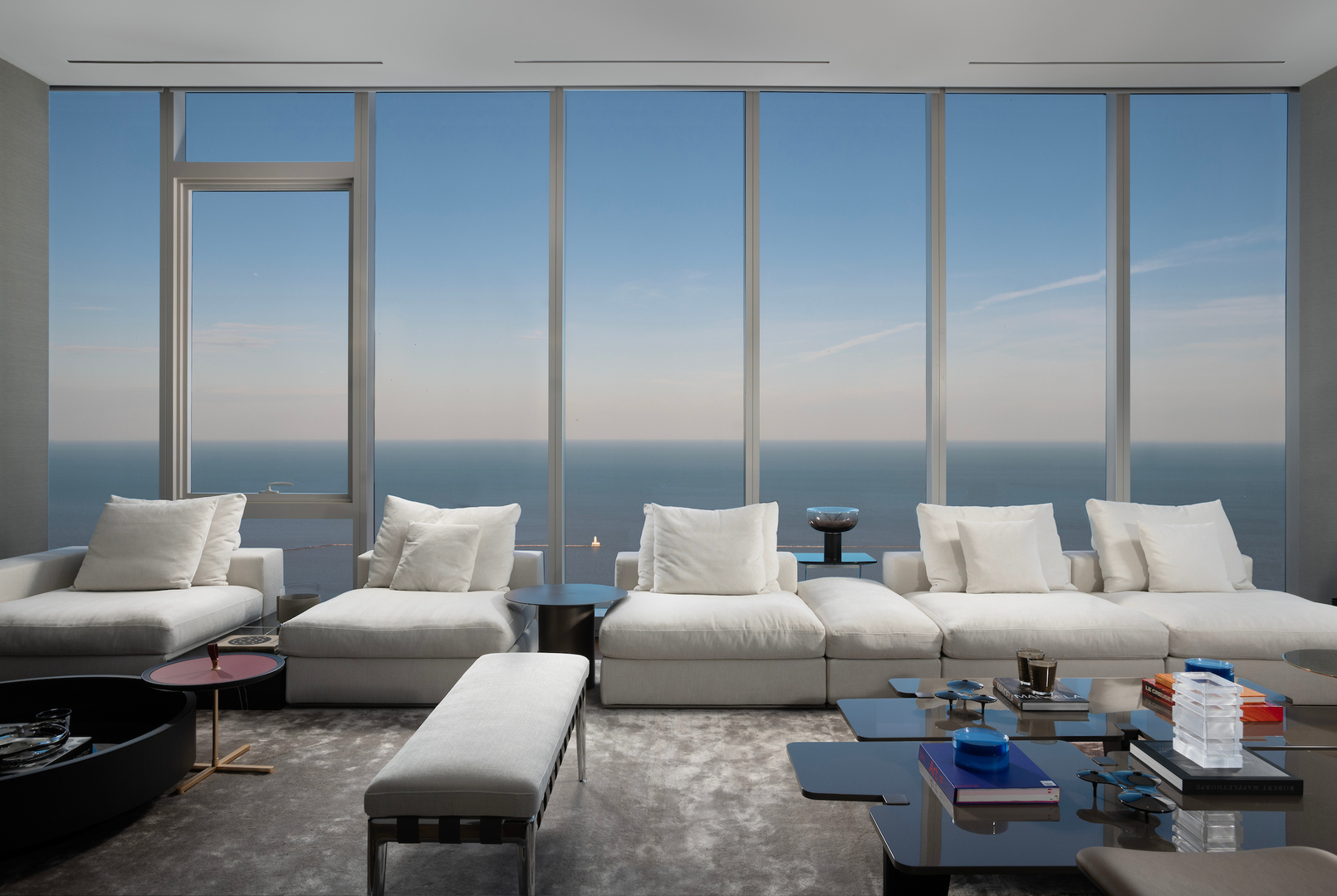 363 E Wacker Drive 7601 Property Photo 13